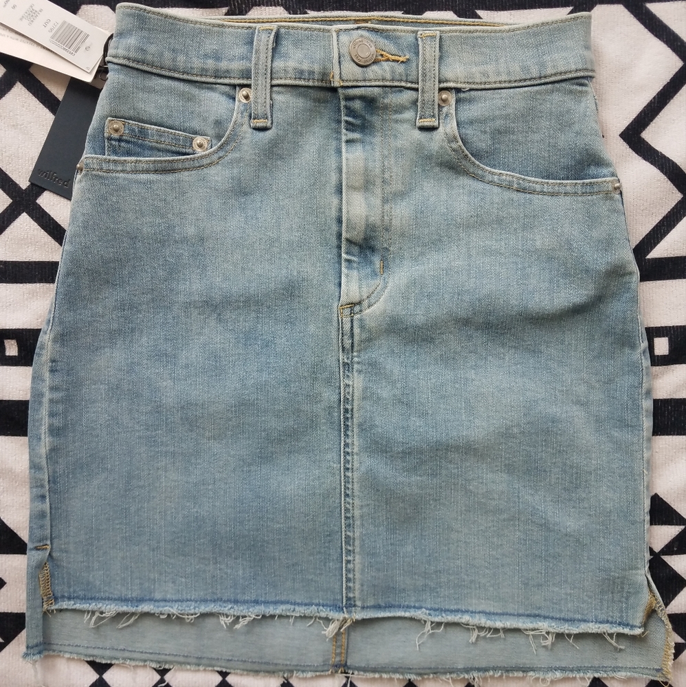 Aritzia Wilfred Indigo Denim Skirt Sz 00
